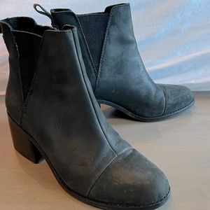 Tom’s Booties Black Size 7